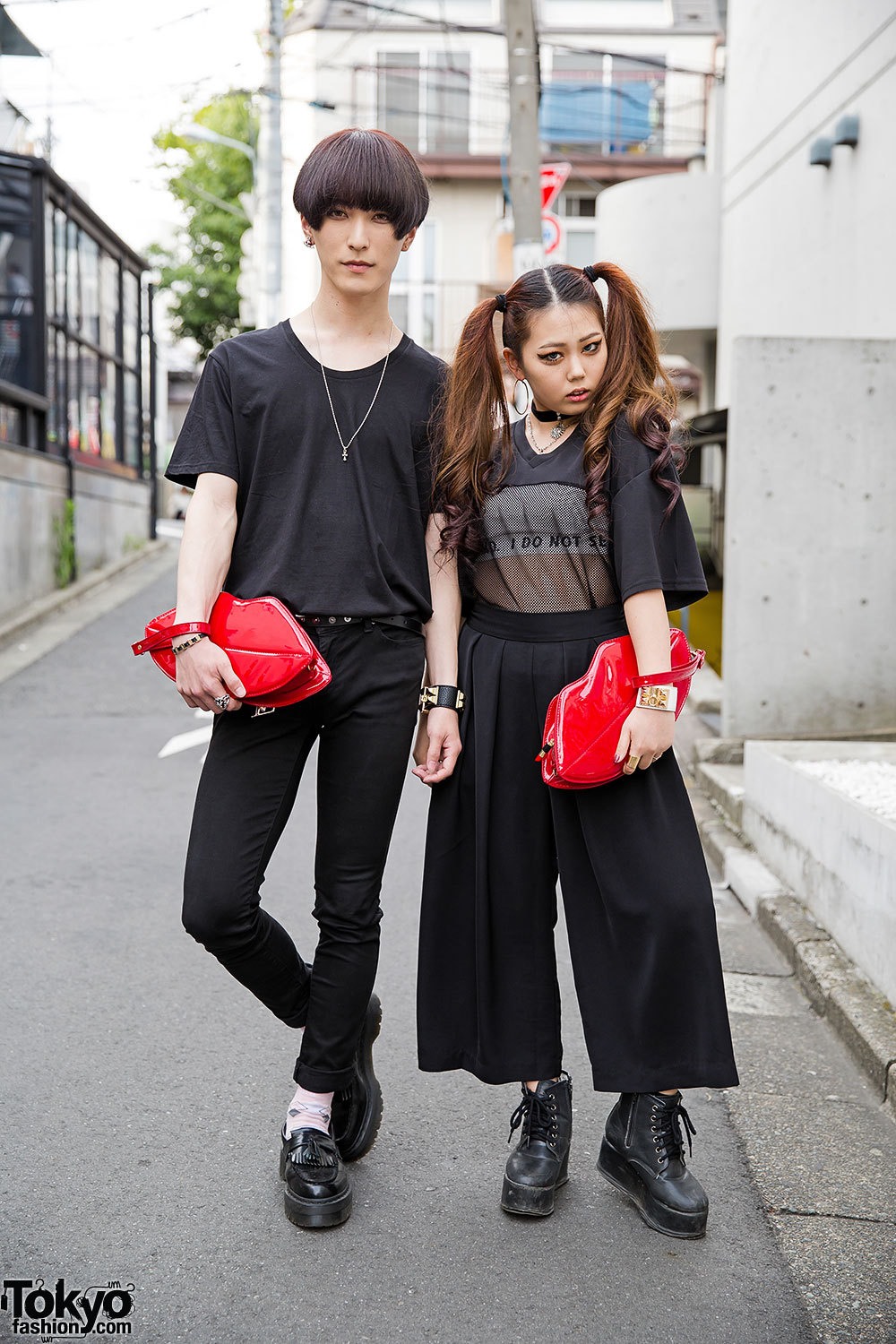 tokyo-fashion:  20-year-old Harajuku couple Kyo and Yukinn on the street in Harajuku.
