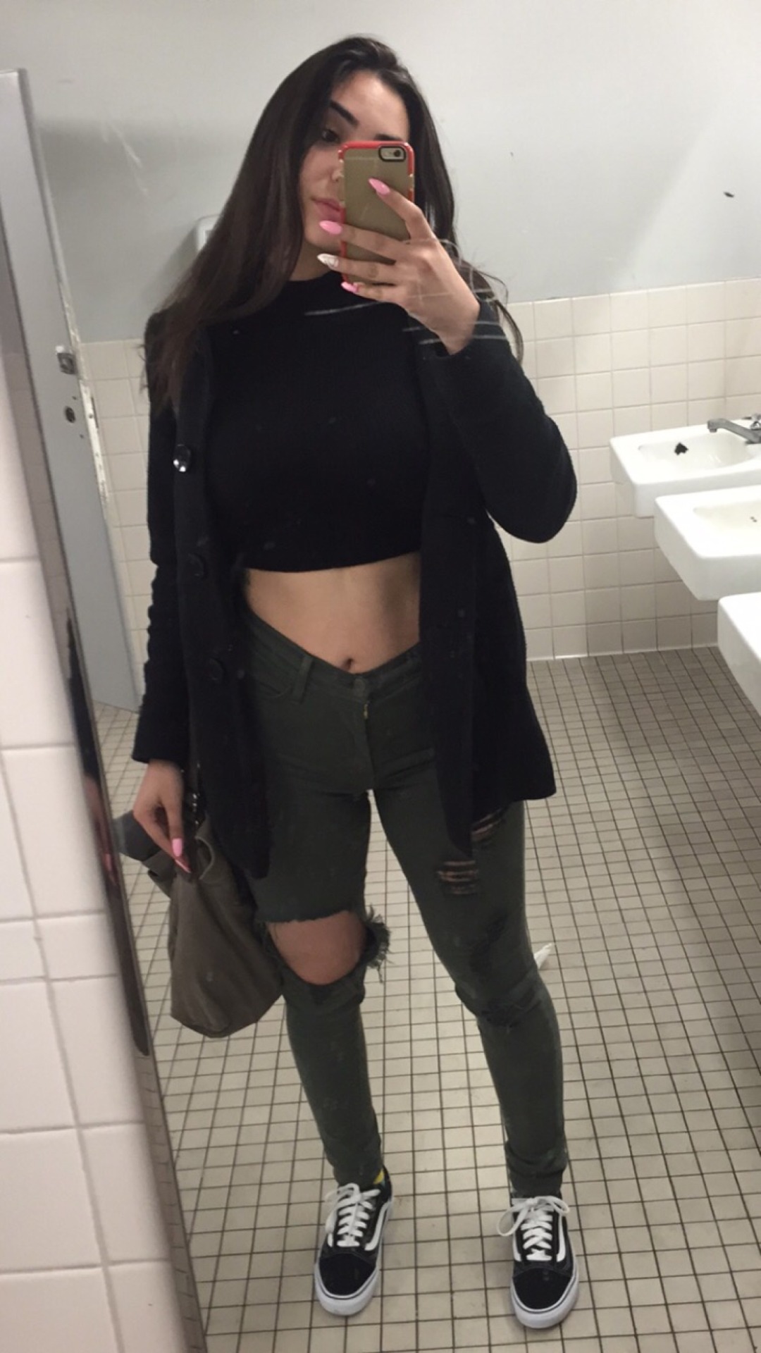 kidslutti-:  Me bein cute @ school pt. 1-5  You are evverrythingggg
