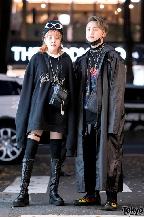 14-year-old Megumi and 17-year-old Takumi on the street in Harajuku. She&rsquo;s wearing an oversize
