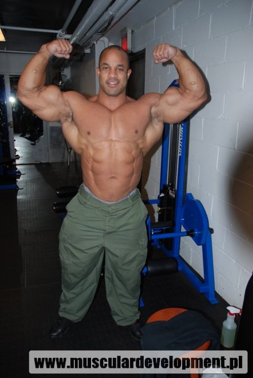 theblackgypsyking:MMMMMMMM Victor Martinez