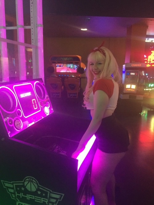 trying not 2 be a shot while shooting hoops but not trying hard