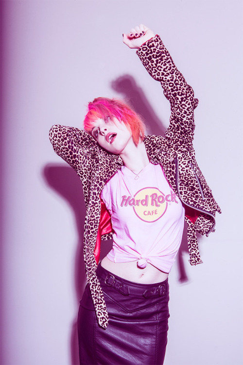 Unseen photo of Hayley Williams taken by Lindsey Byrnes for Hard Rock Cafe&rsquo;s Pinktober Cam