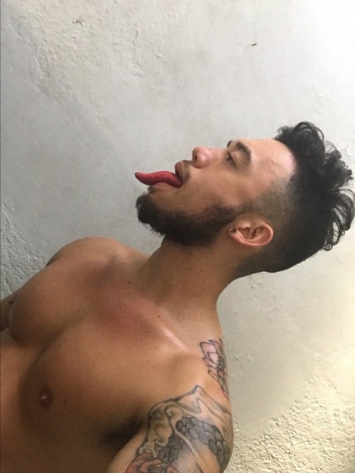 briannieh:  ‪had a cherry icee today 👅 #briannieh ‬