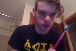 everets:  i got this toothbrush at a convenient
