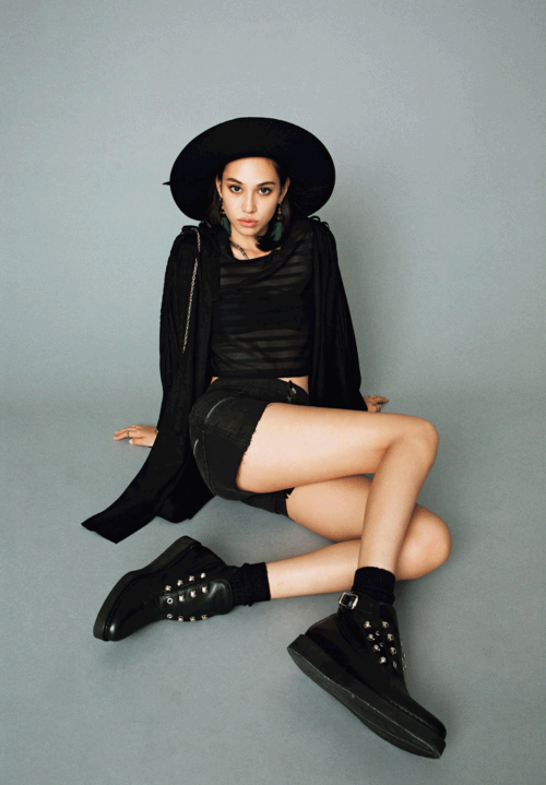 teammizuhara: Kiko Mizuhara for GINA Magazine October 2015. Edited by Team Mizuhara More photos here