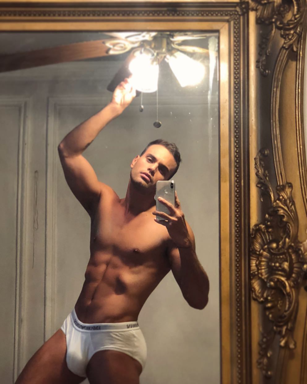 leocorredor:“When you can’t make them see the light, make them feel the Heat”