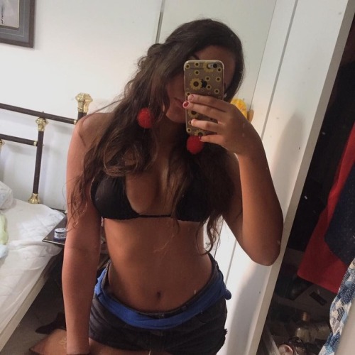 http://streetgrl.tumblr.com/post/159571907042