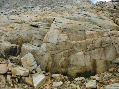 East Pinnacles Lakes Basin geology. John Muir Wilderness, Sierra Nevada Mountains, California, USA. 