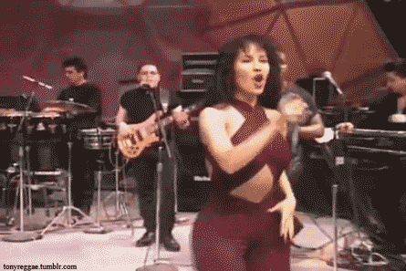 anything-for-selenaaas:  Selena’s trade mark cumbia turn-side-one/turn-side-two