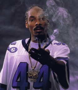 Thisis-Bella:  Snoop Dogg 