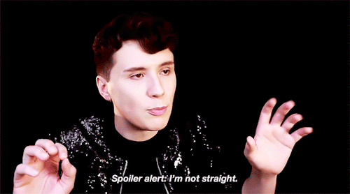 emofringe: what the fuck even is your sexuality? p.s. i love you so much dan howell