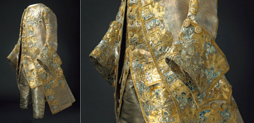 Second Wedding dress of Queen Sofia Magdalena and a wedding suit of her husband Gustav III of Sweden