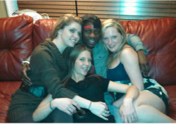 thebunnyandthebull:  u know what this led to. him getting three white girls and me taking a pic and getting no pussy 