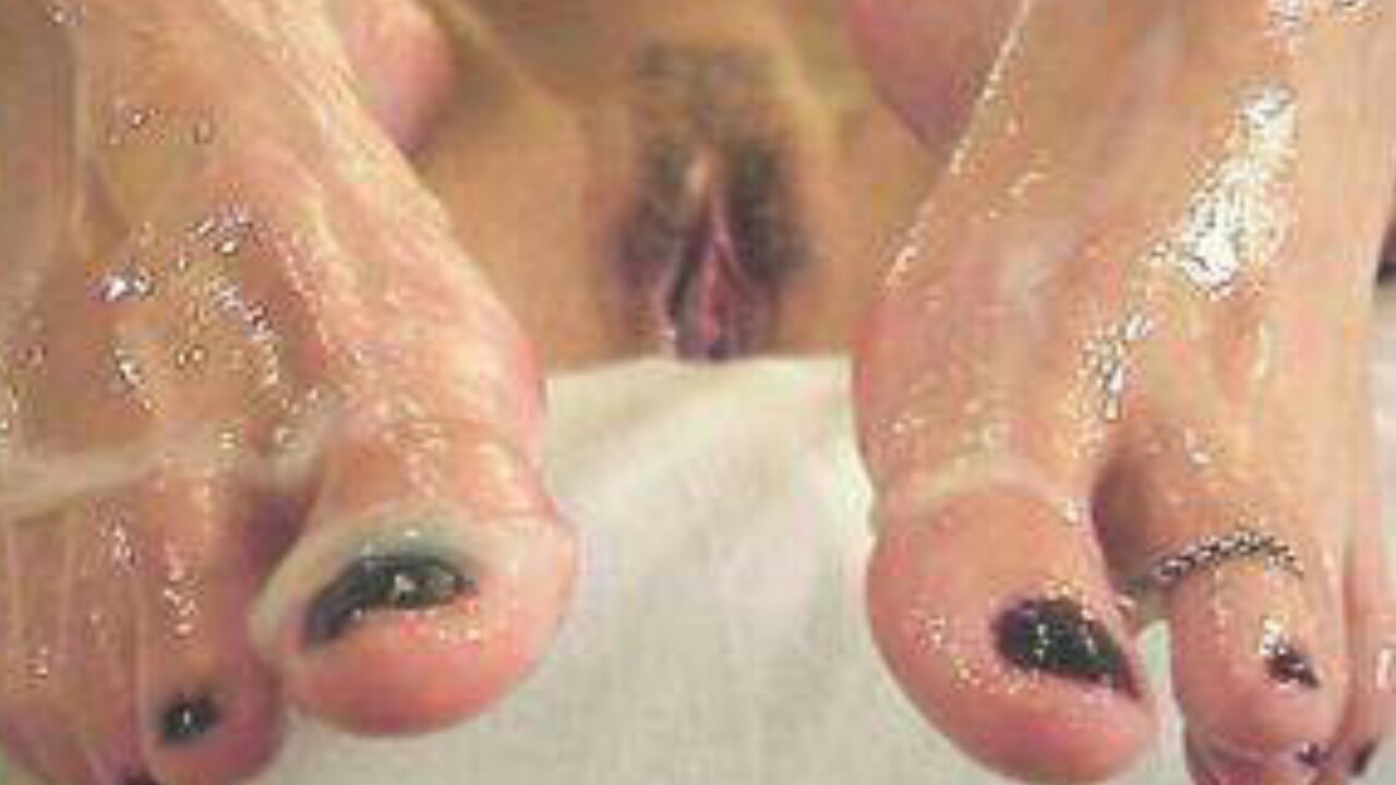 my naughty toes