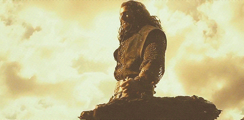 galadriels:“We were leaderless, defeat and death were upon us. That is when i saw him. A young dwarf
