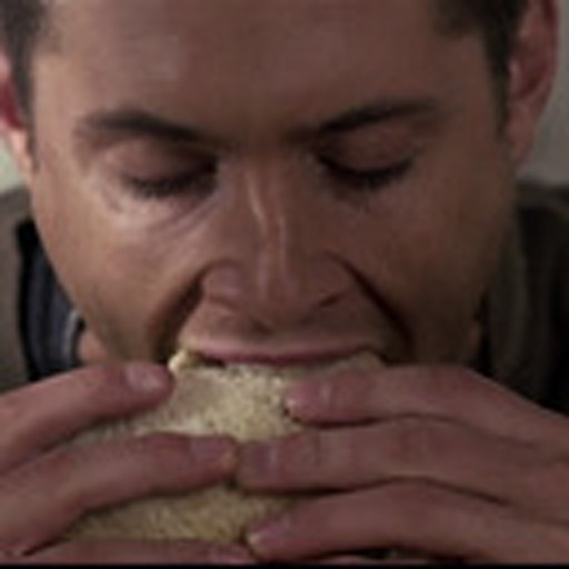 thespywhospies:  hallodean:  guys i think dean winchester is kind of sort of in love with castiel   