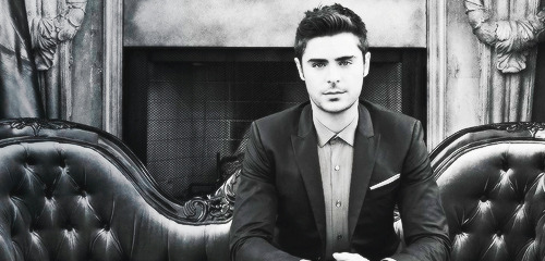 mancrushoftheday:  Reblogged via @man_crush
