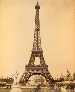 historical-nonfiction:  The Eiffel Tower was originally supposed to be in Barcelona, Spain, but the project was rejected. Here’s some more fun facts: The height of the Eiffel Tower varies by 5.9 inches (15 cm) due to temperature changes. A woman named