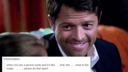 livebloggingmydescentintomadness:  Cas + text posts Previously:Dean + text postsDestiel + text posts 