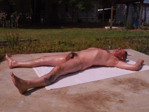 daddy-street-journal-2: rivernude: First warm, sunny day off of the Spring, with last year’s t