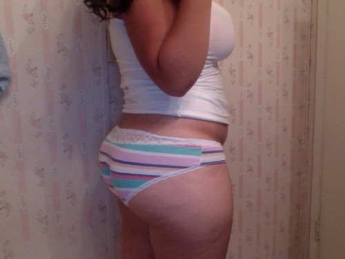 random-chubby-curves:  :)