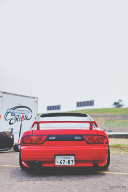 vratvratvraaat:  spookytoyoda:  The editing on this photo is really good…  duuuude