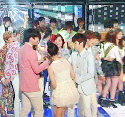 chandoo:  the awkward hug when you’re too short your friends too tall…   