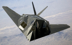 finofilipino:  La curiosa historia del F-117