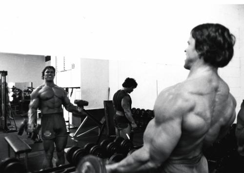 nathansidneyrobinson:  Arnold Schwarzenegger rare photos