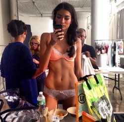 Vs-Angelwings:  Kelly Gale On Set With Vs