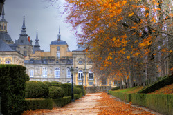 allthingseurope:  Royal Palace of La Granja de San Ildefonso, Spain (by Clickor)