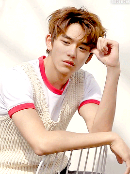 neotechs:   beautiful lucas ♡  
