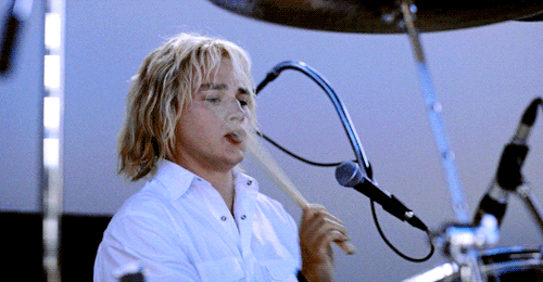 marthankent:Ben Hardy as Roger Taylor during the We Are The Champions performance at Live-Aid in Boh