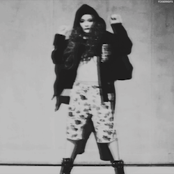 lexxyb:  Tinashe.