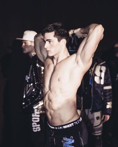 thefanboyblogzm:  Perfect