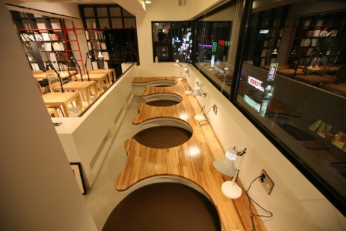 Cafes of Seoul Seoul is home to a wide variety of cafes. From dog cafes to camping cafes- Seoul has 