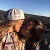 Porn lesbianlovekissing: photos