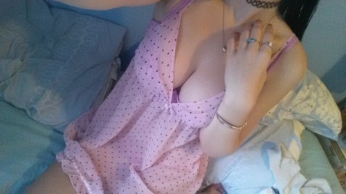 littemoonbabe:  I feel really beautiful whenever I wear this.