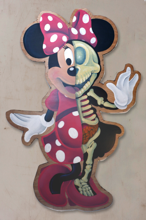 Minnie Mouse dissection