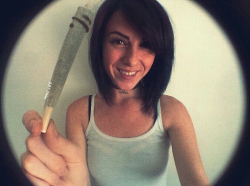 nuug-life:  stay stoney 💨 