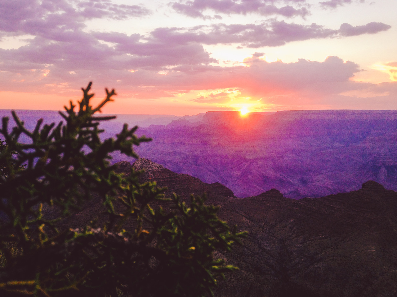 leahberman:  When the sun is in my eyes, will we still be dancing Grand Canyon, Arizona