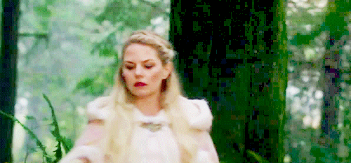 andhewonherheart: CS AU: Sir Killian Jones is assigned to a rebellious Princess who likes to run awa