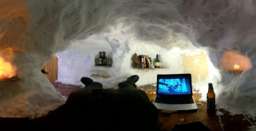 sixpenceee:  A luxury Igloo apartment made by this user.  Check out my Facebook | Instagram | Scary Story Website  Dope