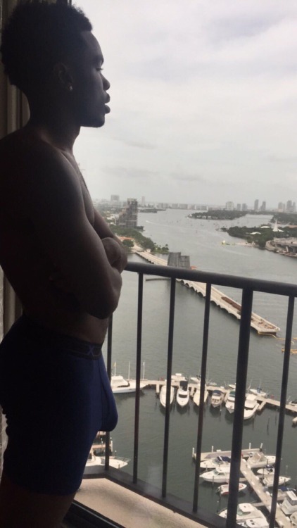 lovekingjo:  celebrity-eggplants:  His Snapchat is ivo.squeeze I think that’s all the prints he has put out. Check the archives.  🍆