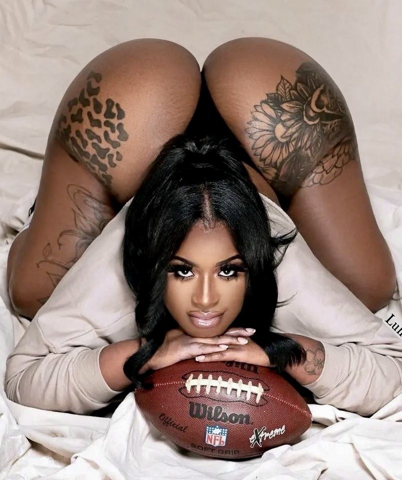 barberfireman:Are You Ready For Some Football🍑🏈