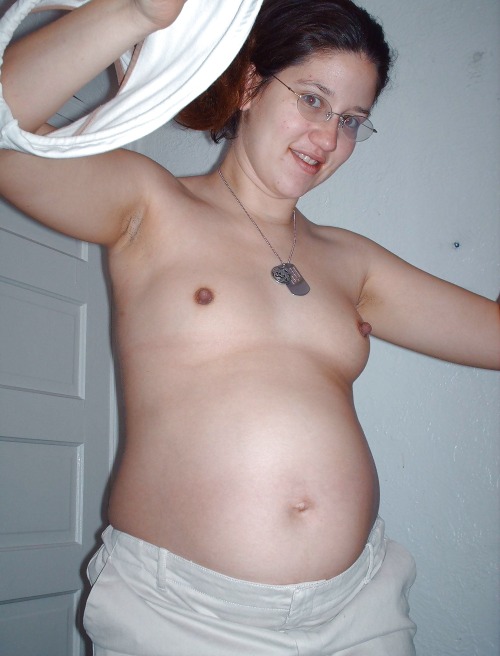sexypregnanthotties: For more sexy pregnant girls: Follow sexypregnanthotties.tumblr.com/ Sub