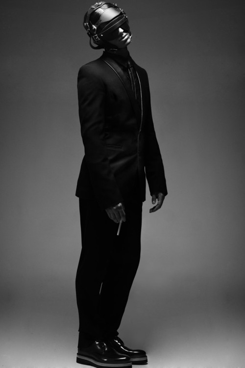 chriscruzism:  Bound with Barrett Pall presented by Q Models New York, a fashion story, including lot of beautiful clothes and accessories by Stockroom, Alberto Guardini or Diesel was shot by Anthony Deeying, a fashion photographer based in San Francisco