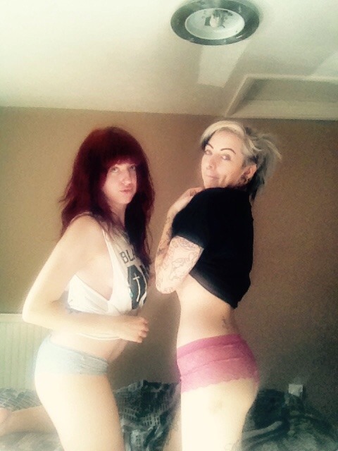 ananke-sgh:  Some cheeky fun was had today 🍑 bunny-xo