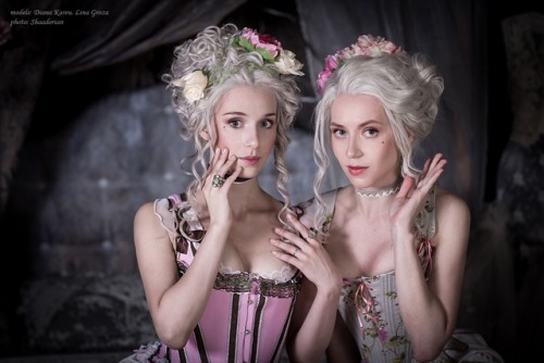 18th century boudoir photoshootIdea: Lina GrozaModels, costumes, style: Lina Groza, Diana KareuPhoto