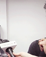 captivatedbylove2:  CAN  YOU  PLS  NOT  DO  THINGS 